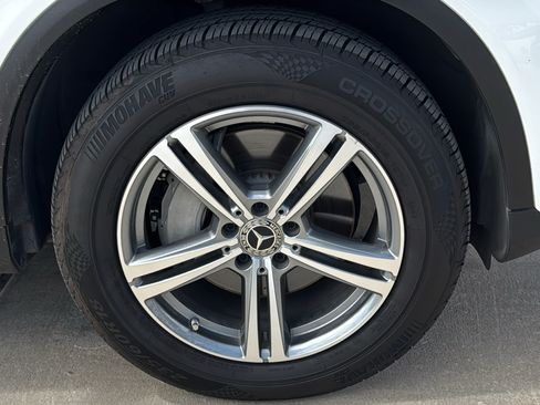 Used 2022 Mercedes-Benz GLC 300 image 33