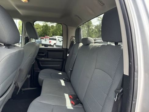 Used 2013 RAM 1500 Express RWD image 27