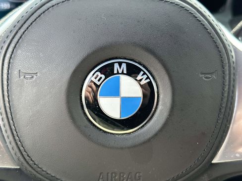 Used 2022 BMW 440i xDrive Convertible w/ Premium Package image 22