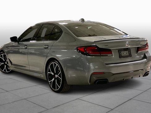 Used 2023 BMW M550i xDrive w/ Dynamic Handling Package image 11