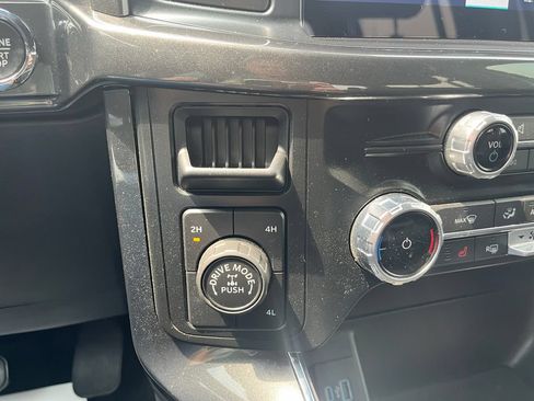 Used 2022 Ford F150 XLT w/ Equipment Group 302A High AWD/4WD image 23