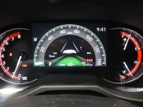 Used 2024 Toyota RAV4 XLE Premium image 28