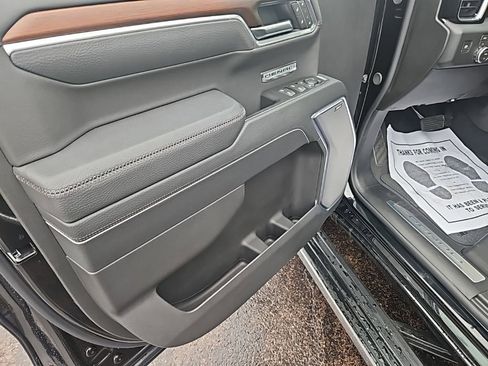 New 2026 GMC Sierra 1500 Denali image 9