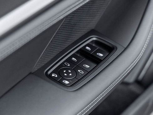 New 2026 Porsche Taycan Turbo image 61