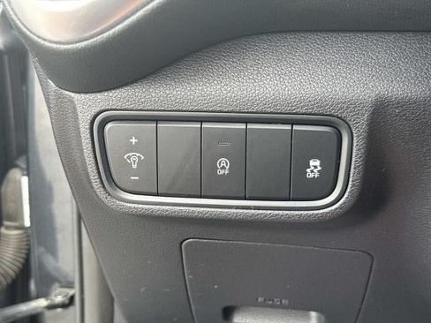 Used 2020 Kia Soul LX FWD image 23