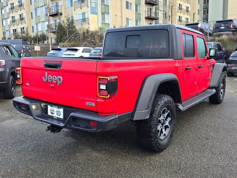 Used 2020 Jeep Gladiator Overland image 8