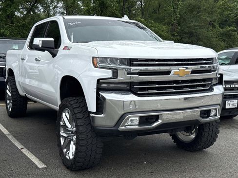 Used 2020 Chevrolet Silverado 1500 LTZ w/ Technology Package AWD/4WD image 1