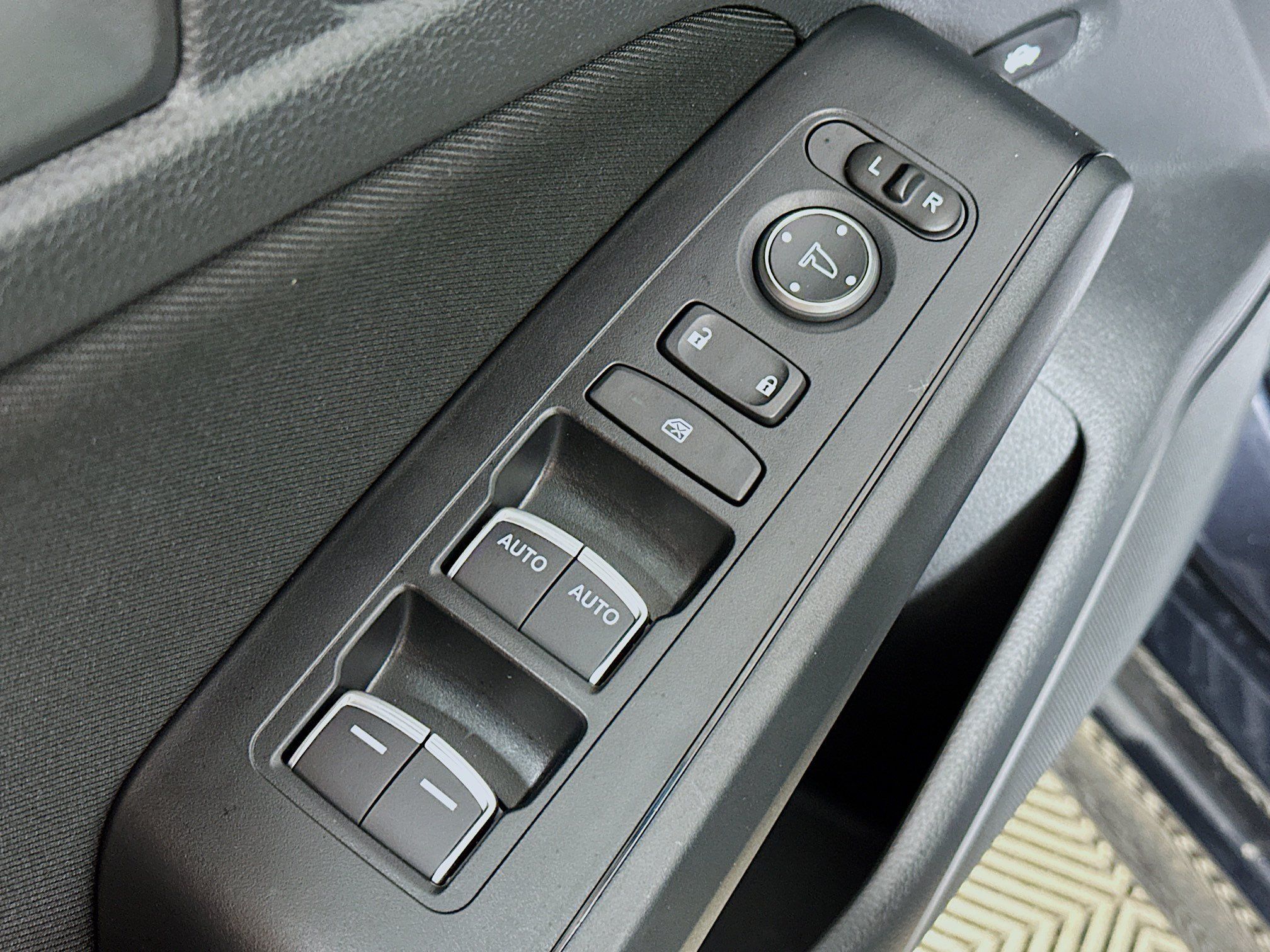 Used 2025 Honda Civic LX image 17