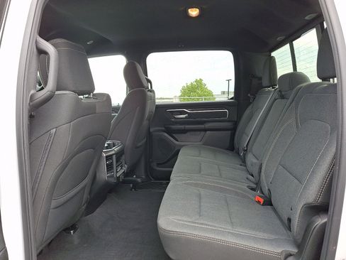 Used 2019 RAM 1500 Big Horn AWD/4WD image 10