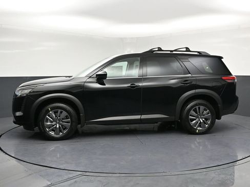 New 2026 Nissan Pathfinder SV AWD/4WD image 2