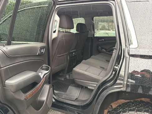 Used 2019 Chevrolet Tahoe LS AWD/4WD image 27