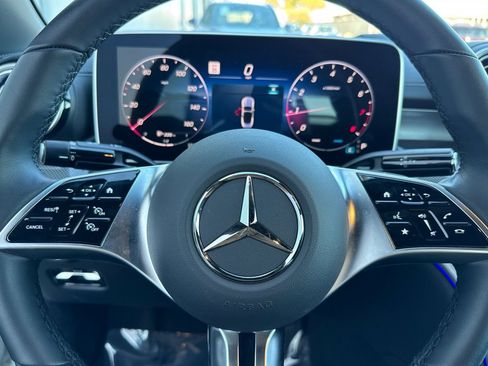 Certified 2025 Mercedes-Benz CLE 300 4MATIC Cabriolet image 15