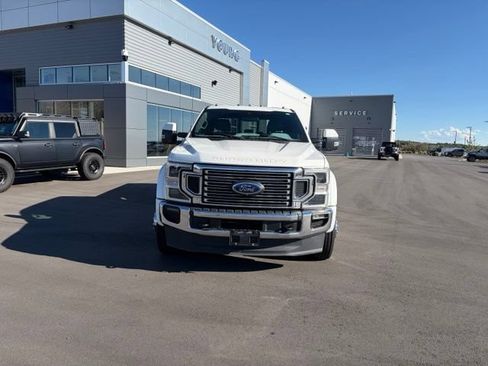 Used 2022 Ford F450 Lariat w/ Lariat Ultimate Package AWD/4WD image 8
