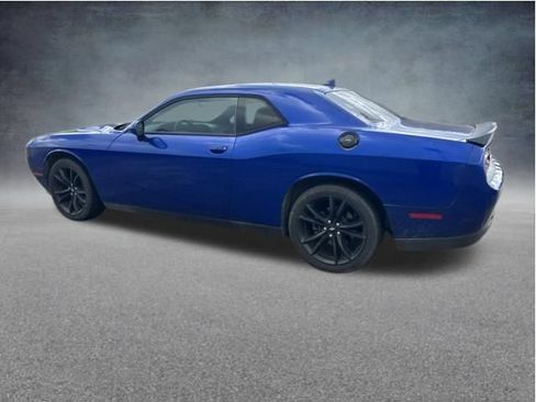 Used 2018 Dodge Challenger SXT Plus RWD image 21