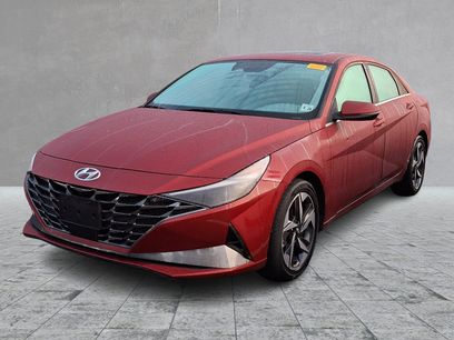 Used 2023 Hyundai Elantra Limited