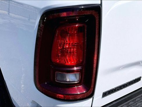 Certified 2026 RAM 2500 Big Horn AWD/4WD image 31