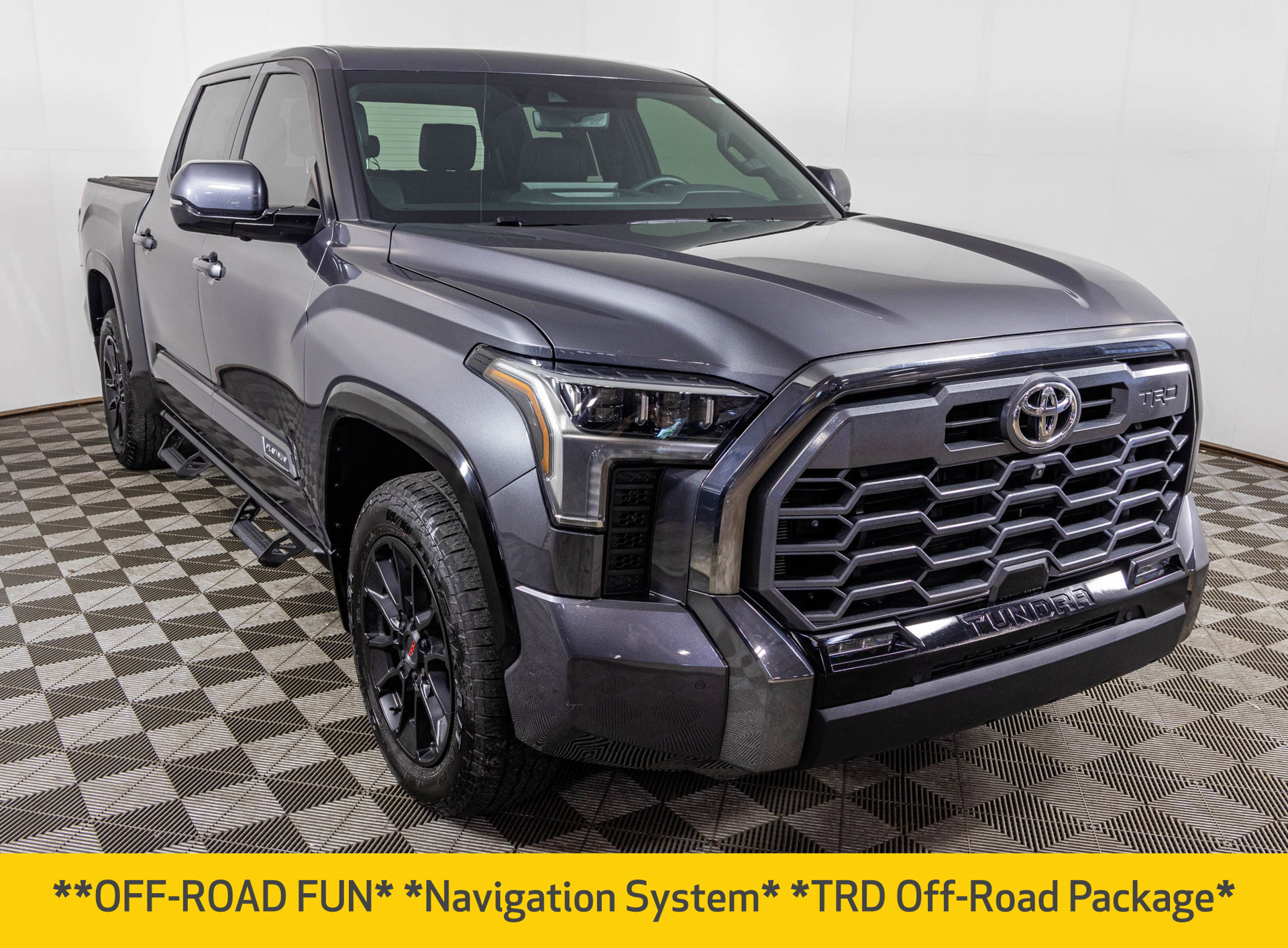 Used 2025 Toyota Tundra Platinum w/ TRD Off-Road Package AWD/4WD image 13