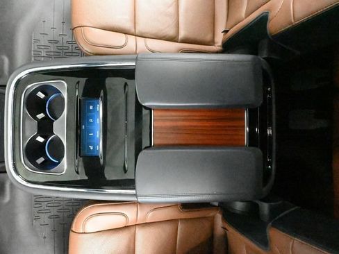 Used 2024 Lincoln Navigator Reserve w/ Equipment Group 201A AWD/4WD image 47