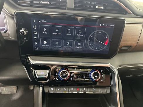 Used 2025 GMC Sierra 2500 Denali Ultimate image 21