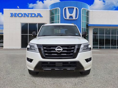 Used 2024 Nissan Armada SL w/ Midnight Edition Package RWD image 6