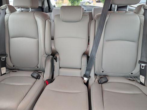 Used 2023 Honda Odyssey EX-L image 13