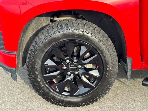 Used 2019 Chevrolet Silverado 1500 Custom w/ Custom Value Package image 24