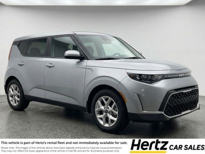 Used 2025 Kia Soul LX w/ LX Technology Package