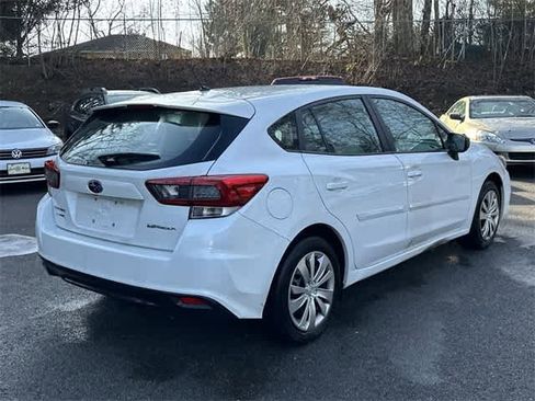 Certified 2022 Subaru Impreza 2.0i image 21