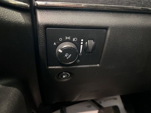 Used 2021 Jeep Grand Cherokee High Altitude AWD/4WD image 28