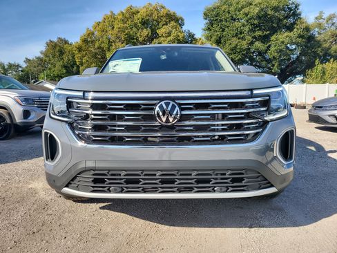 New 2026 Volkswagen Atlas SEL image 3