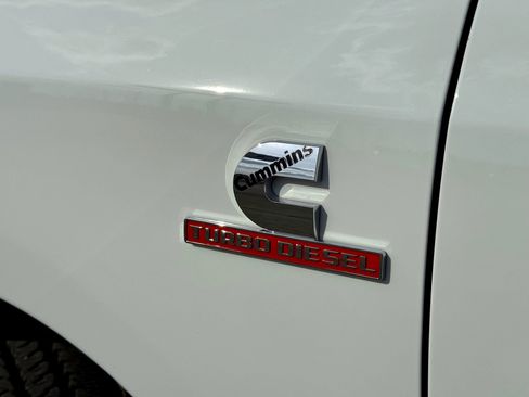 Used 2024 RAM 2500 Laramie w/ Safety Group image 3