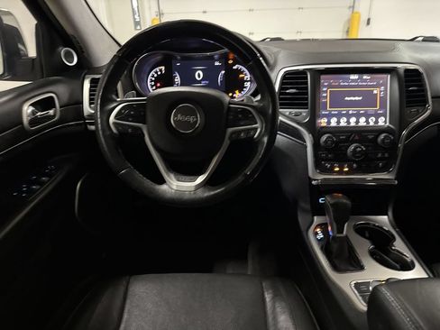 Used 2018 Jeep Grand Cherokee Summit AWD/4WD image 11