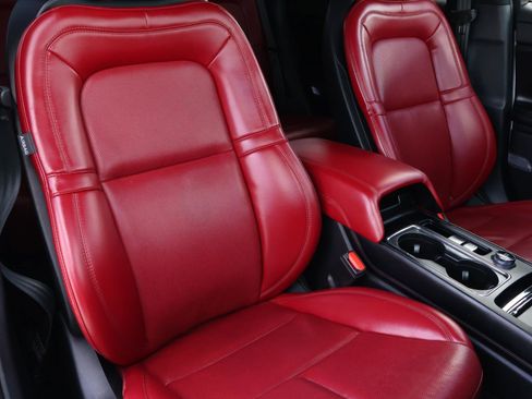 Used 2023 Lincoln Corsair Reserve FWD image 19