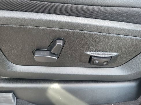 New 2025 RAM 2500 Laramie image 14