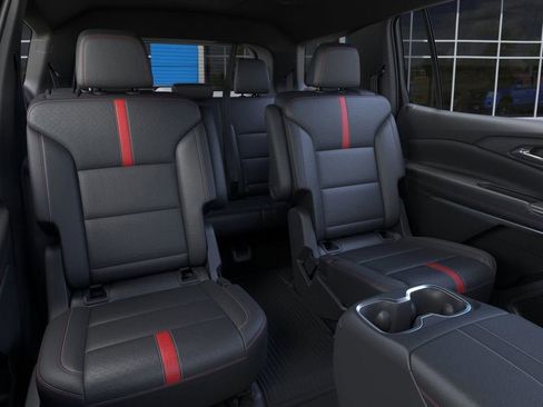 New 2026 Chevrolet Traverse RS w/ LPO, Floor Liner Package image 17