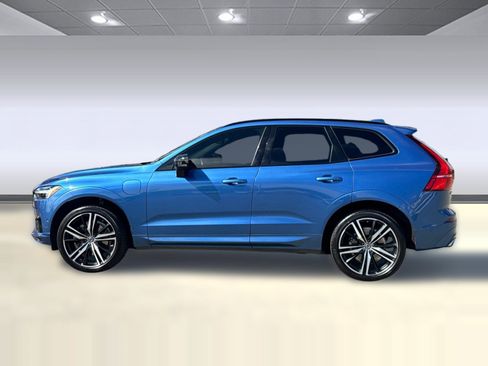 Used 2021 Volvo XC60 T8 R-Design w/ Advanced Package AWD/4WD image 2