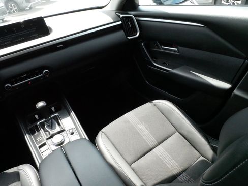 Used 2025 MAZDA CX-50 AWD 2.5 S w/ Preferred Package image 11