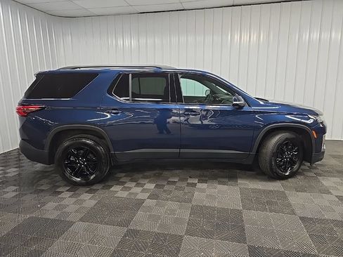 Used 2023 Chevrolet Traverse LT w/ Midnight/Sport Edition AWD/4WD image 2