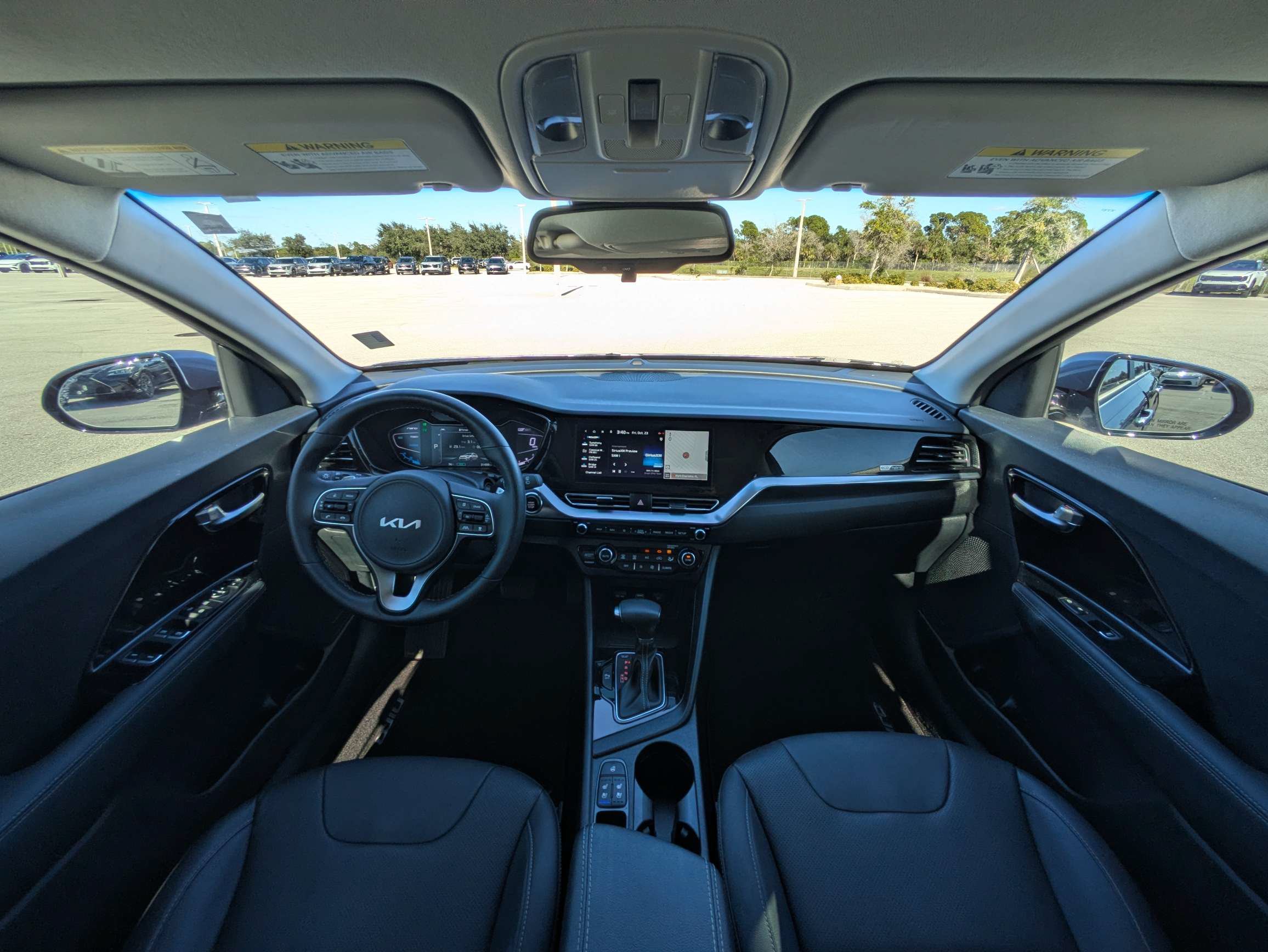 Certified 2022 Kia Niro EX Premium FWD image 34