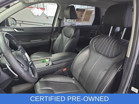 Used 2023 Hyundai Palisade Limited AWD/4WD image 16