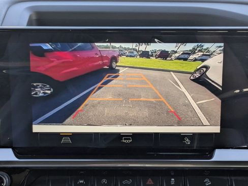 Certified 2022 Chevrolet Silverado 1500 LT image 26