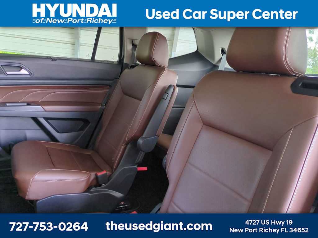 Used 2021 Volkswagen Atlas SEL R-Line FWD image 16