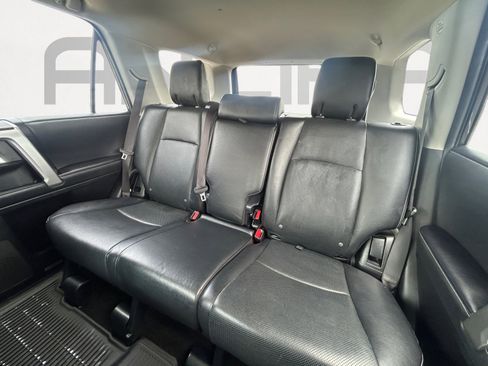 Used 2020 Toyota 4Runner Limited AWD/4WD image 21