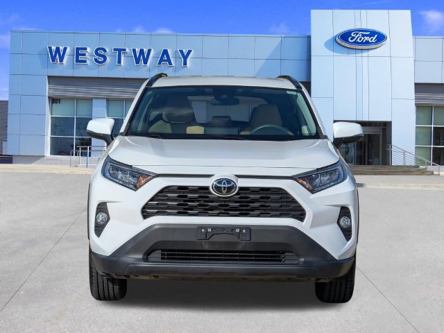 Used 2021 Toyota RAV4 XLE FWD image 7