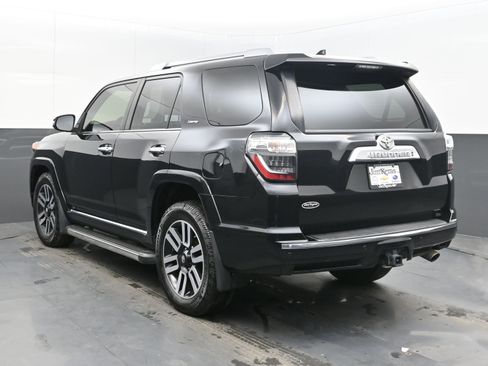Used 2020 Toyota 4Runner Limited image 8