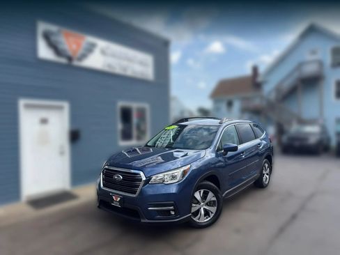 Used 2019 Subaru Ascent Premium AWD/4WD image 1