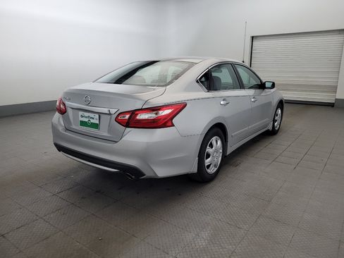 Used 2016 Nissan Altima 2.5 S w/ Power Driver Seat Package FWD image 9