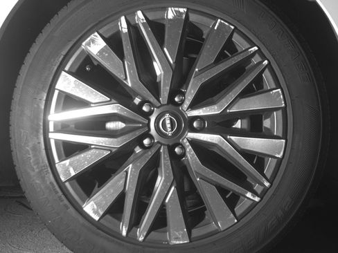 Used 2025 Nissan Altima 2.5 SV image 13