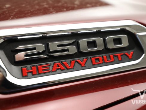Used 2022 RAM 2500 Laramie AWD/4WD image 11