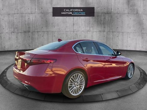 Used 2017 Alfa Romeo Giulia Ti w/ TI Lusso Light Wood Package RWD image 5